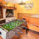 Sole- Ferienvilla Mit Eigenem Pool Bei Pula By Interhome بيت للعطل