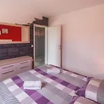Sole- Ferienvilla Mit Eigenem Pool Bei Pula By Interhome