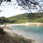 Sole- Ferienvilla Mit Eigenem Pool Bei Pula By Interhome *