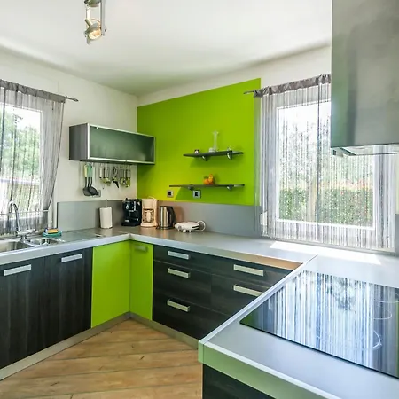 Дом отдыха Sole- Ferienvilla Mit Eigenem Pool Bei Pula By Interhome