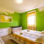 Sole- Ferienvilla Mit Eigenem Pool Bei Pula By Interhome Feriehus