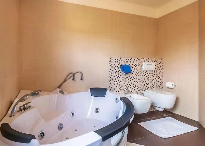 Vikendica Sole- Ferienvilla Mit Eigenem Pool Bei Pula By Interhome